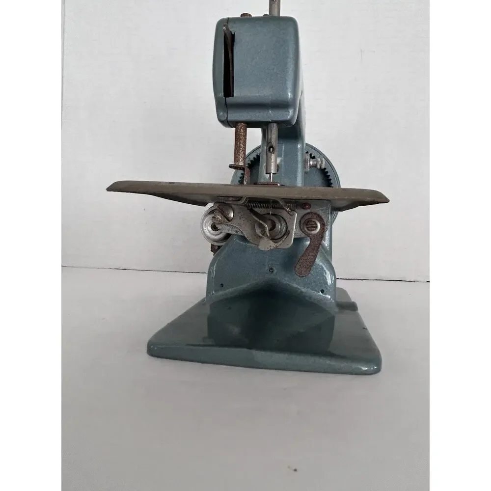 Vintage Japan Baby Brother Blue Miniature Toy Sewing Machine Company 40's Untest